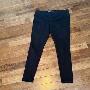 Classic Black Skinny Jeans for Women